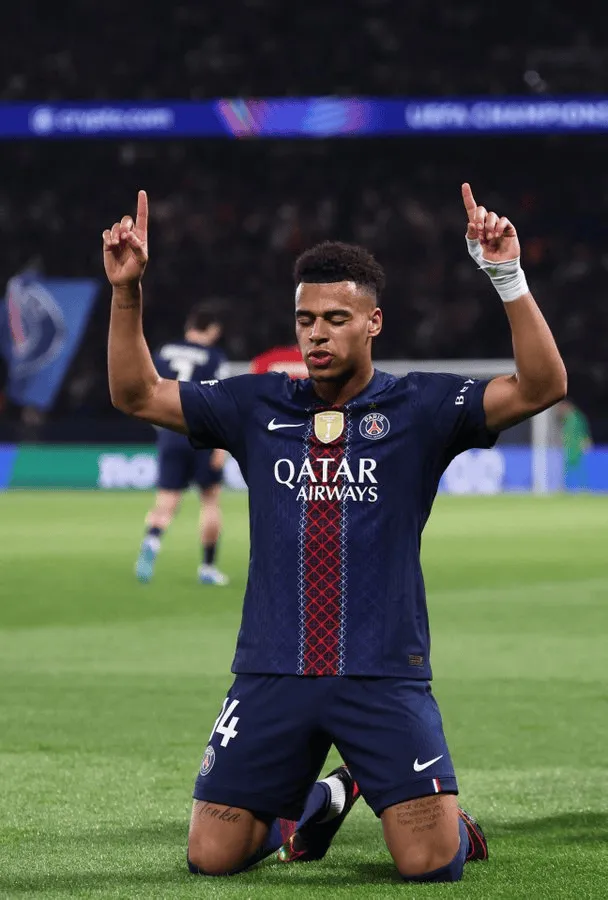 足球篮球比分-法国球员欧冠淘汰赛射手榜：本泽马34球居首，杜埃位列第七